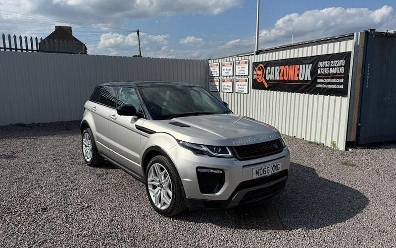 Used Land Rover Range Rover evoque HSE Dynamic 180 HP (132 kW) 2017 Hatchback