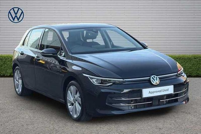 Used VW Golf VIII Style 150 HP (110 kW) 2025 Black Hatchback