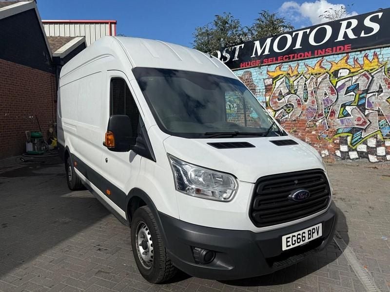 White Used 2017 Ford Transit Van | £8,995 (Fair price) - Image 1/4