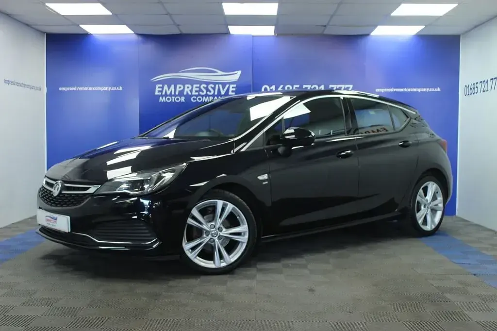 Used Vauxhall Astra SRi 150 HP (110 kW) 2018 Blue Hatchback