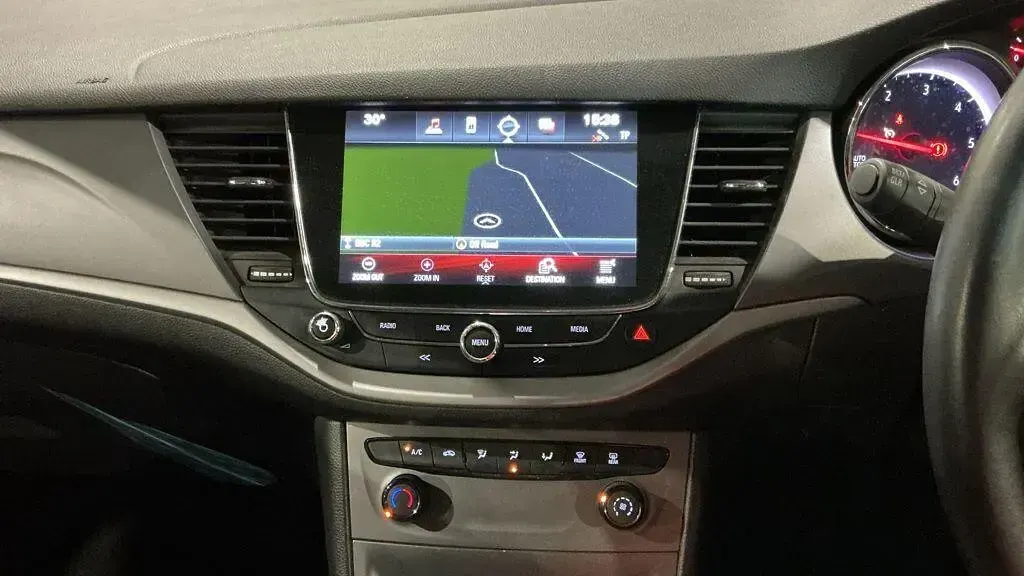 Used Vauxhall Astra S 2017 Blue Estate