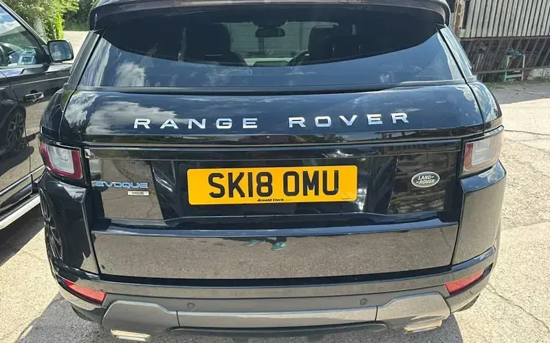 Used Land Rover Range Rover evoque HSE Dynamic 150 HP (110 kW) 2018 Black SUV
