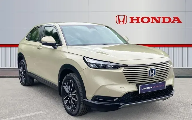 Używany Honda HR-V Elegance 131 KM (96 kW) 2024 SUV