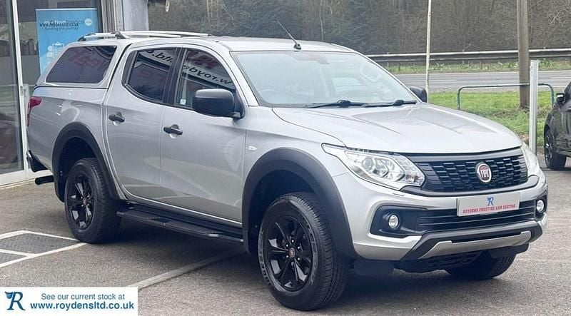 Used Fiat Fullback Cross 180 HP (132 kW) 2018 Grey Pickup