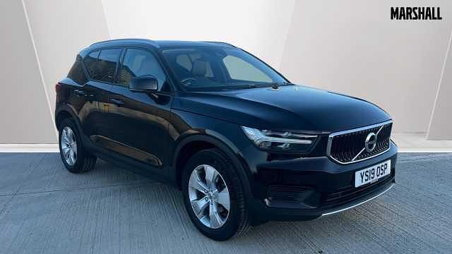 Used Volvo XC40 Momentum 154 HP (113 kW) 2019 Black SUV