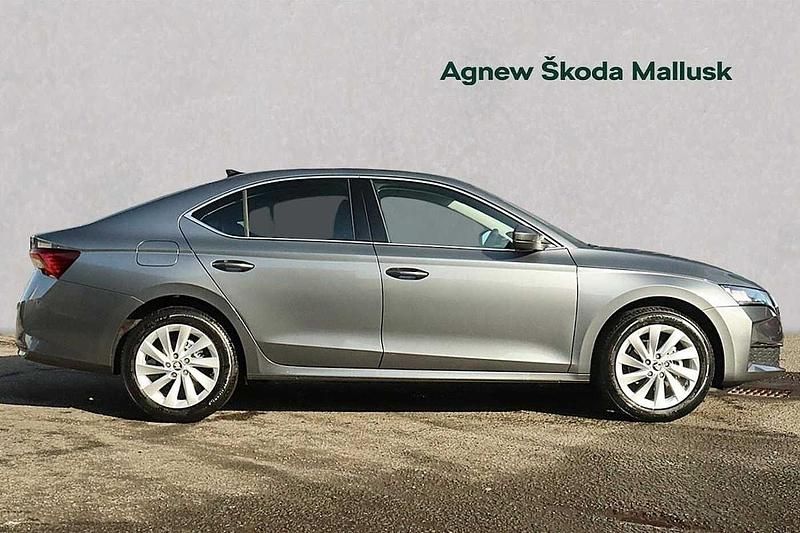 New Skoda Octavia SE L 110 HP (80 kW) 2026 Graphite grey metallic Hatchback