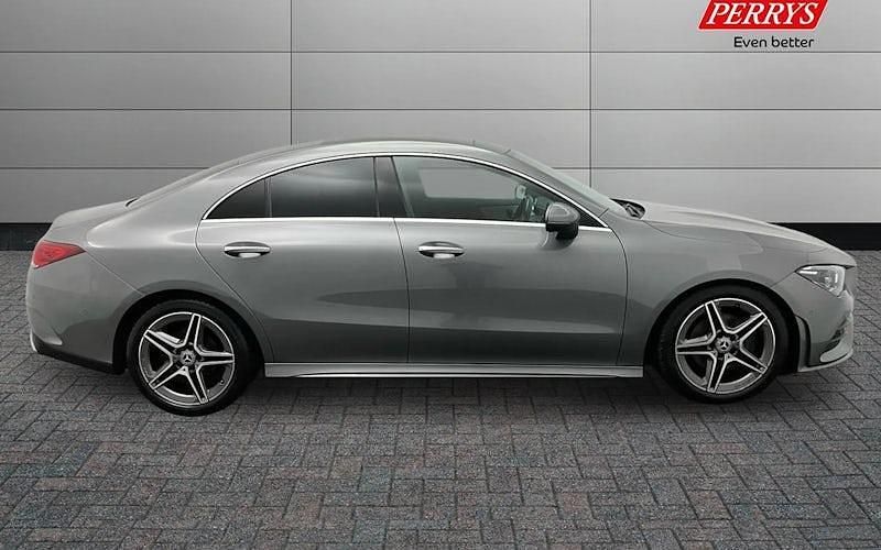 Used Mercedes CLA180 AMG Line Premium Plus 136 HP (100 kW) 2022 Sedan