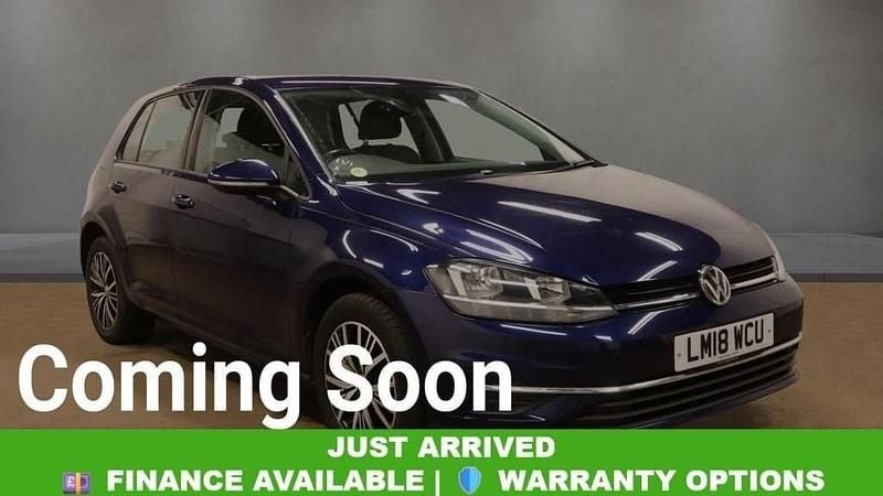 Used VW Golf VII SE 110 HP (80 kW) 2018 Blue Hatchback