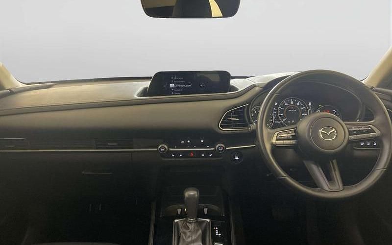Używany Mazda CX-30 122 KM (89 kW) 2023 Biały SUV