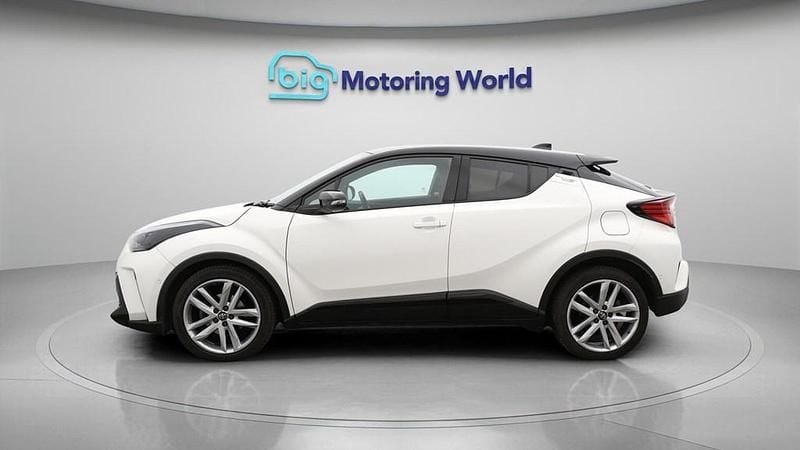 Used Toyota C-HR Sport 184 HP (135 kW) 2023 White SUV