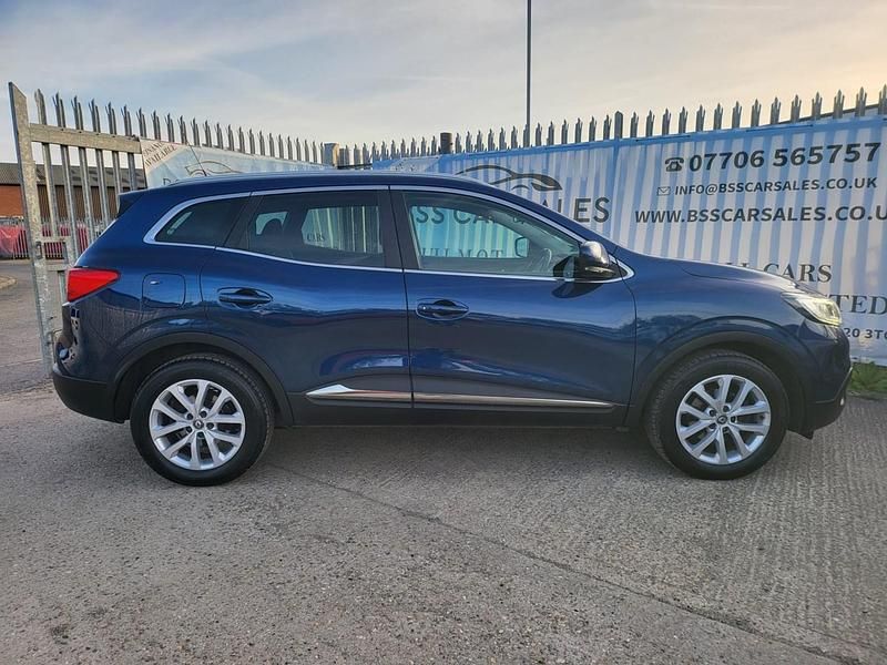 Used Renault Kadjar Dynamique 110 HP (80 kW) 2016 Blue SUV