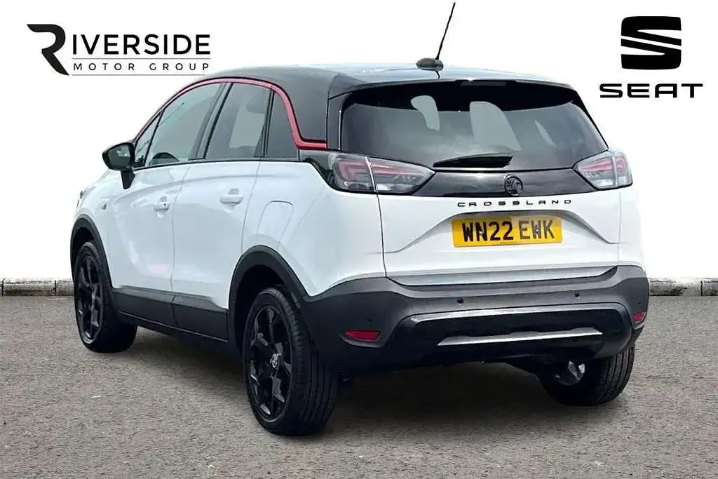 Used Vauxhall Crossland GS Line 110 HP (80 kW) 2022 Moonstone grey SUV