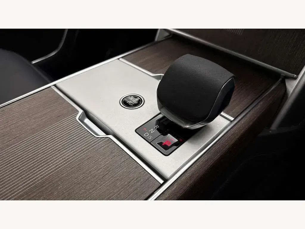 Used Land Rover Range Rover Autobiography 453 HP (333 kW) 2024 Grey SUV