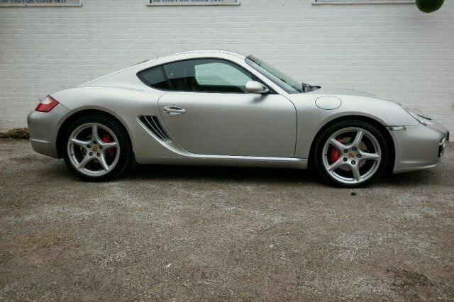 Used Porsche Cayman 295 HP (216 kW) 2005 Coupe