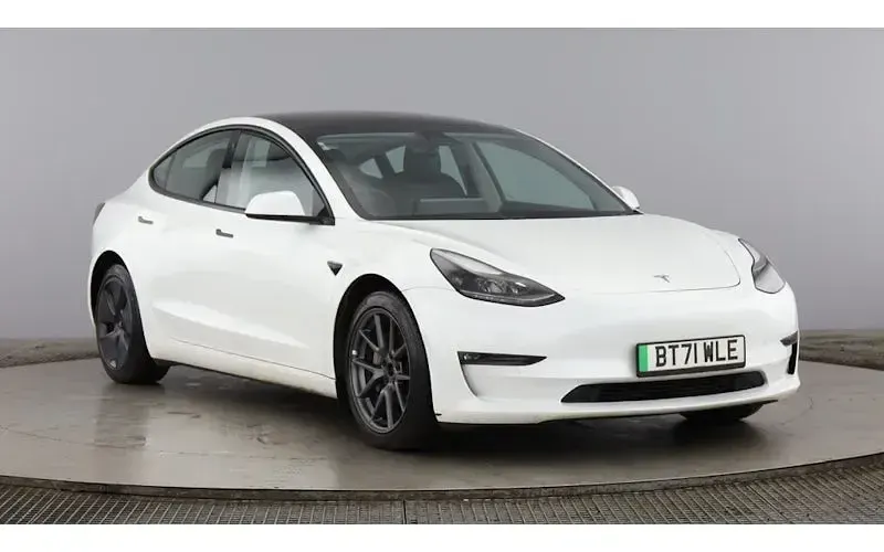 Used Tesla Model 3 Long Range AWD 258 kW (351 HP) 2023 Sedan
