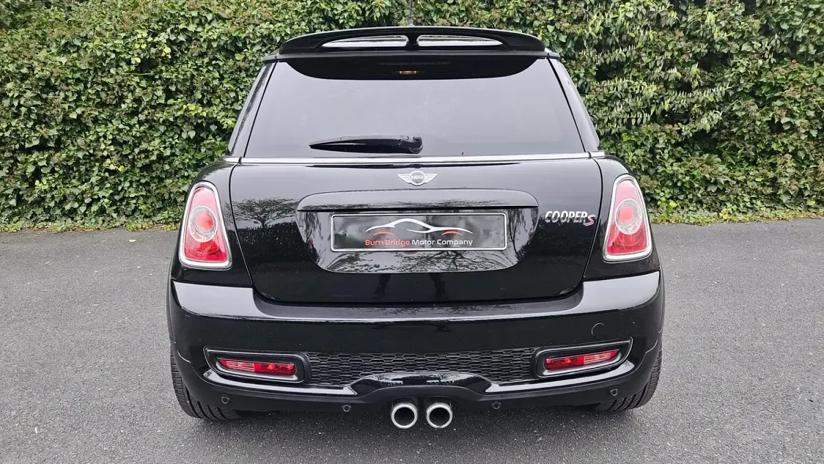 Used Mini Cooper S Hatch 184 HP (135 kW) 2012 Black Hatchback