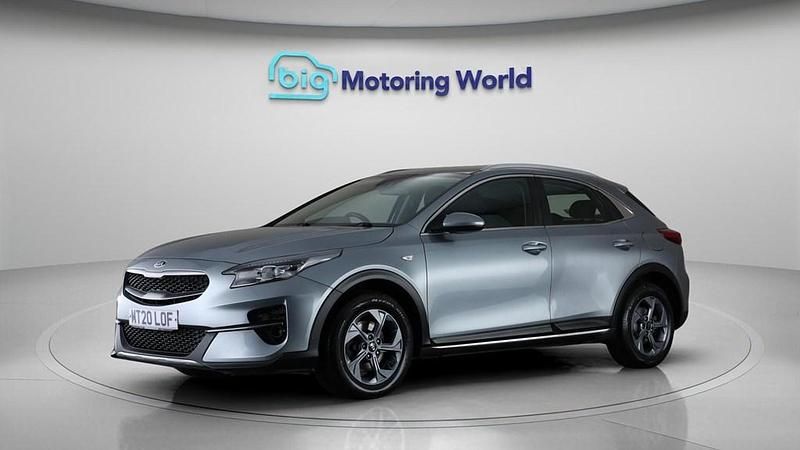 Used Kia XCeed 118 HP (86 kW) 2020 Silver SUV