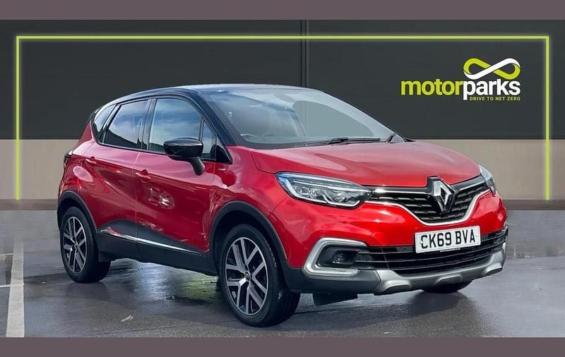 Red/black Used 2019 Renault Captur Version S SUV | £10,795 (Fair price) - Image 1/4