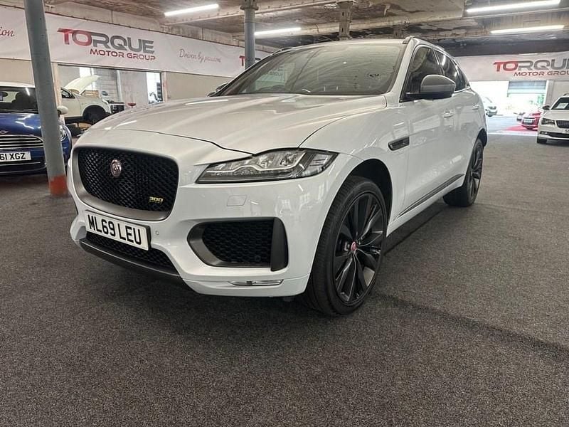 Used Jaguar F-Pace S 300 HP (220 kW) 2020 White SUV