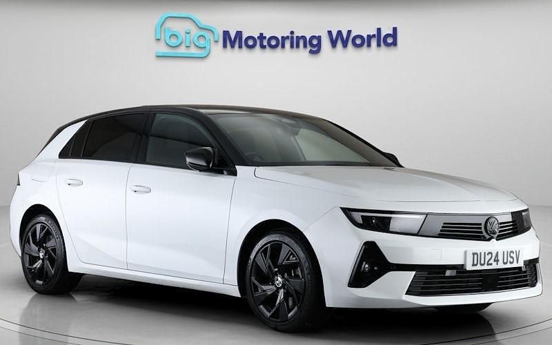 Used Vauxhall Astra 179 HP (131 kW) 2025 Hatchback