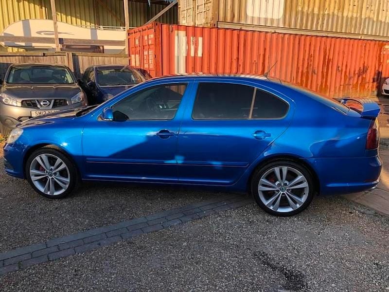 Used Skoda Octavia vRS 200 HP (147 kW) 2011 Blue Hatchback