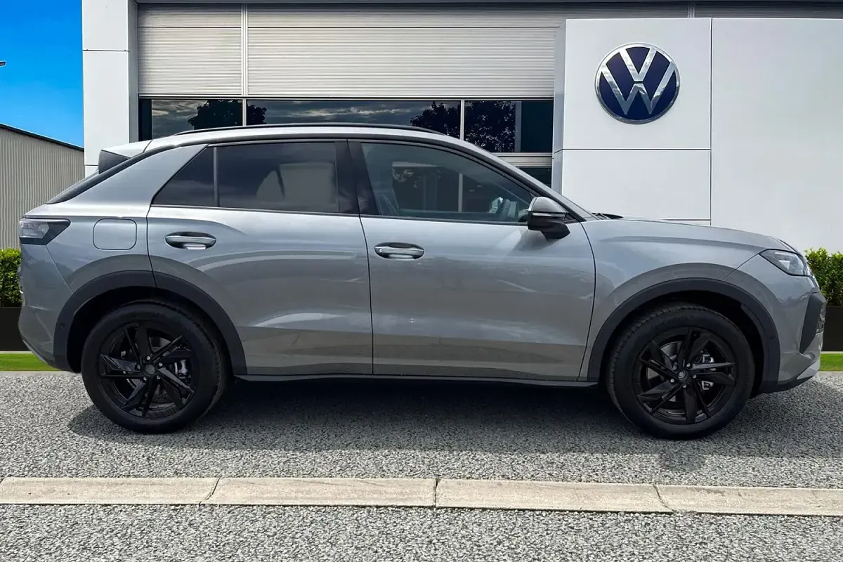 New VW T-Roc Style 116 HP (85 kW) 2026 Grey SUV