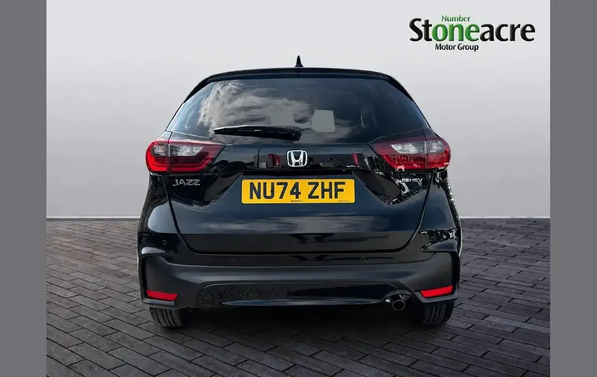 Used Honda Jazz Advance 122 HP (89 kW) 2024 Black Hatchback