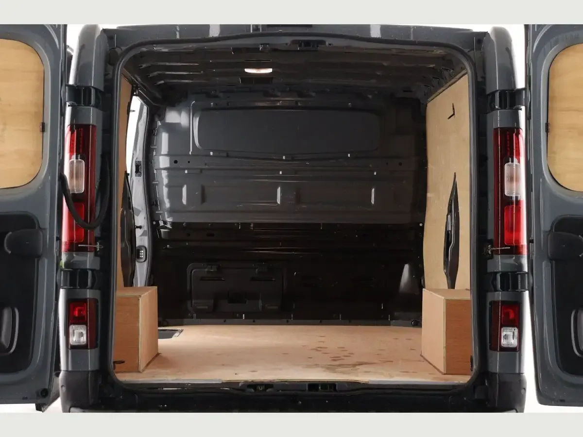 New Renault Trafic 2026 Grey
