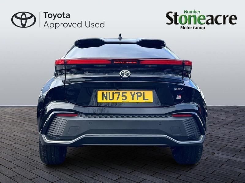 New Toyota C-HR Sport 197 HP (144 kW) 2025 White SUV