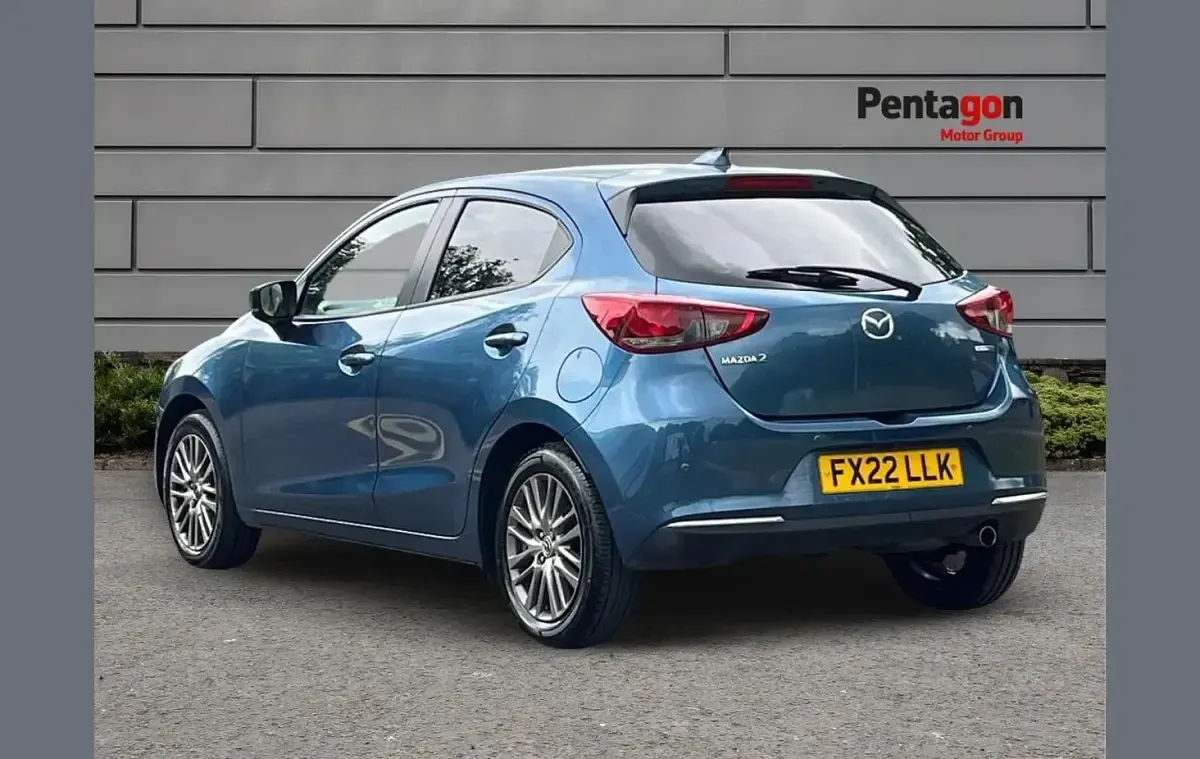 Used Mazda 2 Inclusive 90 HP (66 kW) 2022 Blue Hatchback