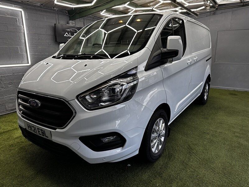 Frozen white (solid paint) Used 2021 Ford Transit Custom Limited Van | £15,890 (Good price) - Image 1/4