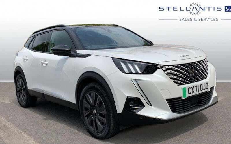Used 2022 Peugeot e-2008 Premium SUV | £14,924 (Fair price) - Image 1/4