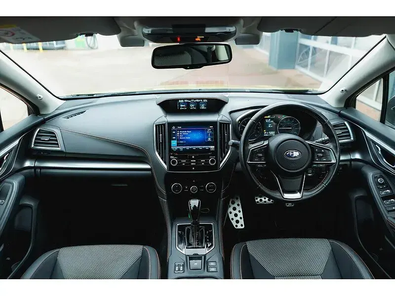 Used Subaru XV 150 HP (110 kW) 2021 Yellow SUV