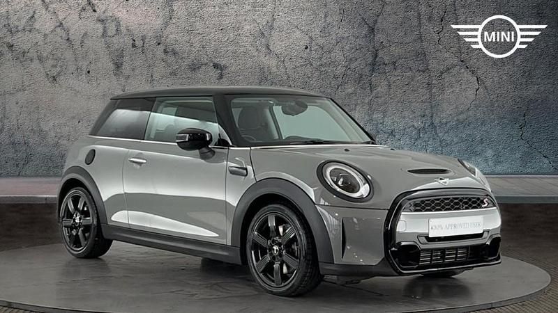 Grey Used 2021 Mini Cooper S Classic Hatchback | £19,250 (Fair price) - Image 1/4