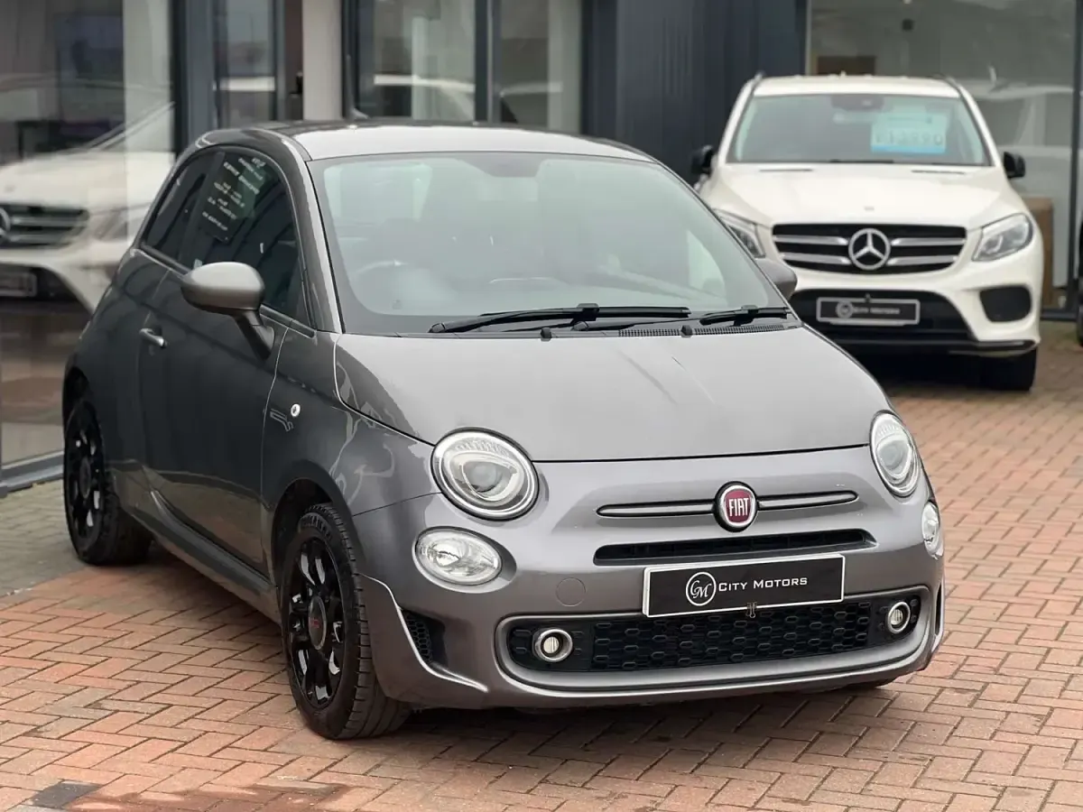 Używany Fiat 500 S 69 KM (50 kW) 2017 Szary Hatchback