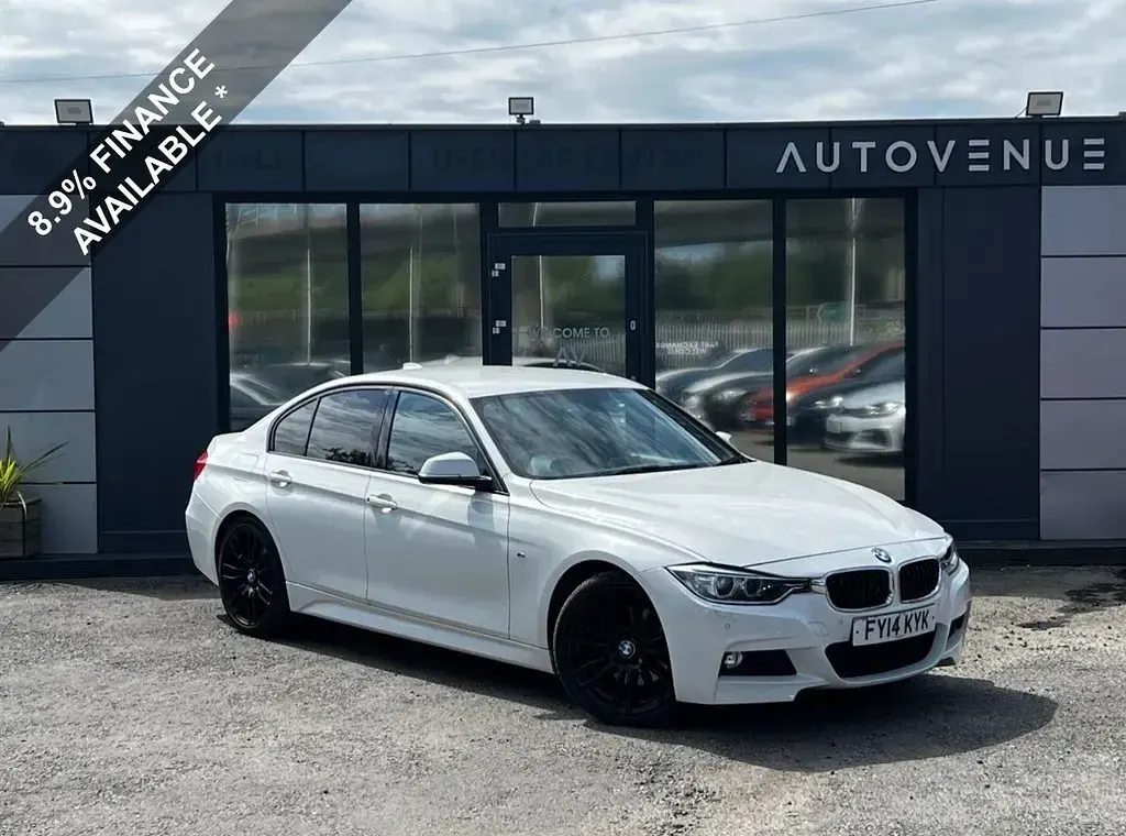 Begagnad BMW 320 M Sport 184 HK (135 kW) 2014 Vit Sedan