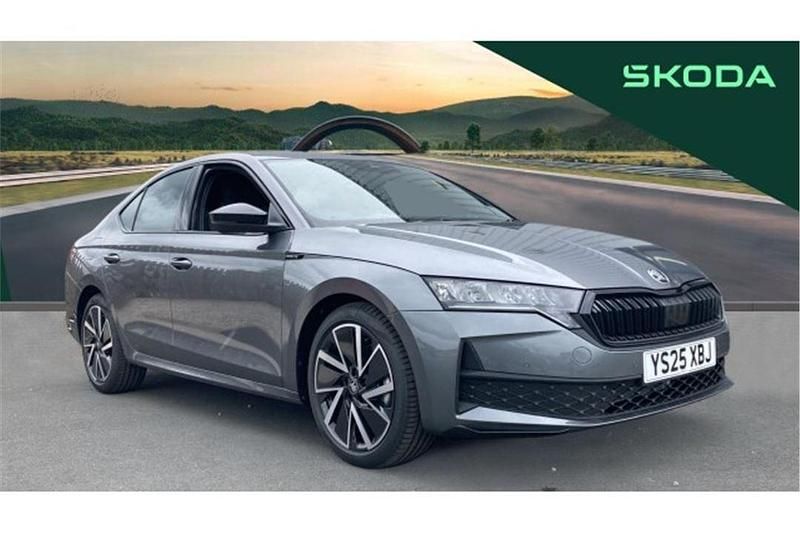 Other Used 2024 Skoda Octavia SportLine Hatchback | £25,990 - Image 1/4