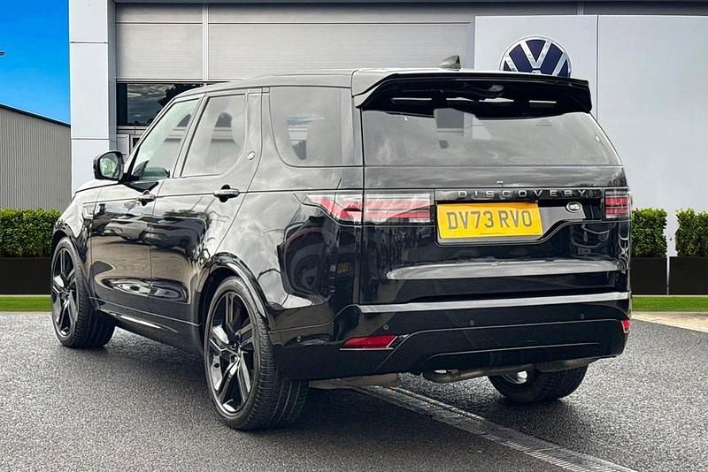 Used Land Rover Discovery 5 HSE Dynamic 2023 Black SUV
