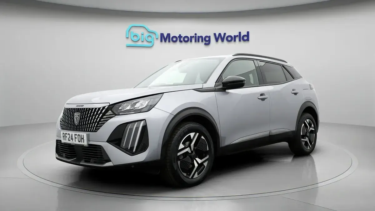 Used Peugeot 2008 Allure 131 HP (96 kW) 2024 Grey SUV