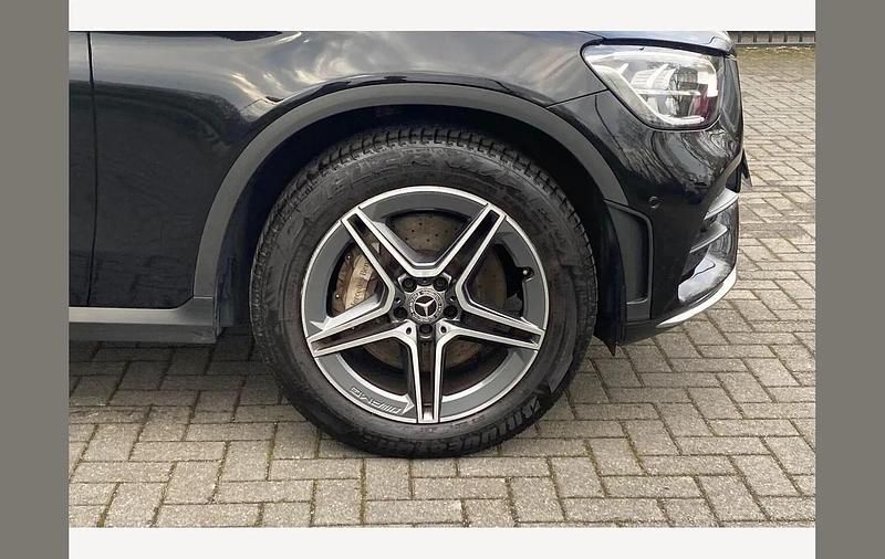 Used Mercedes GLC300 AMG line 254 HP (186 kW) 2020 Black SUV