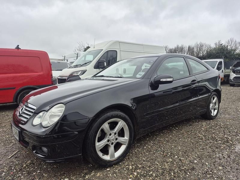 Used Mercedes C180 SE 2007 Black Coupe