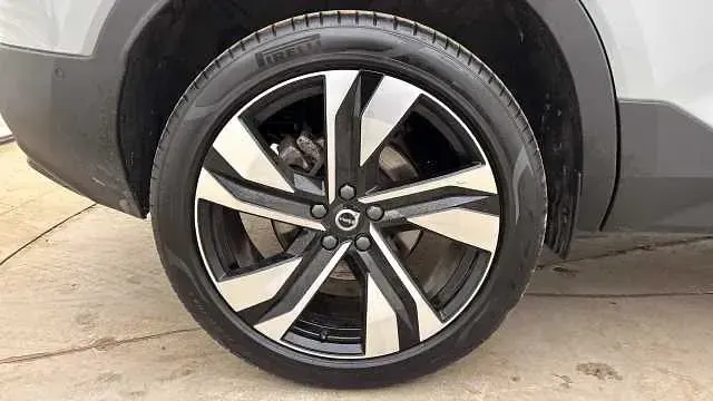 Used Volvo XC40 Ultra 163 HP (119 kW) 2026 SUV