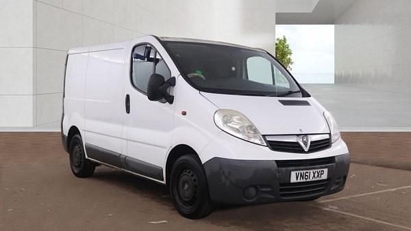 Second-hand Vauxhall Vivaro 90 CP (66 kW) 2011 Alb Monovolum