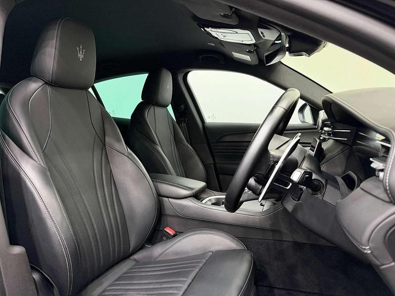 Used Maserati Grecale 330 HP (242 kW) 2023 Black SUV