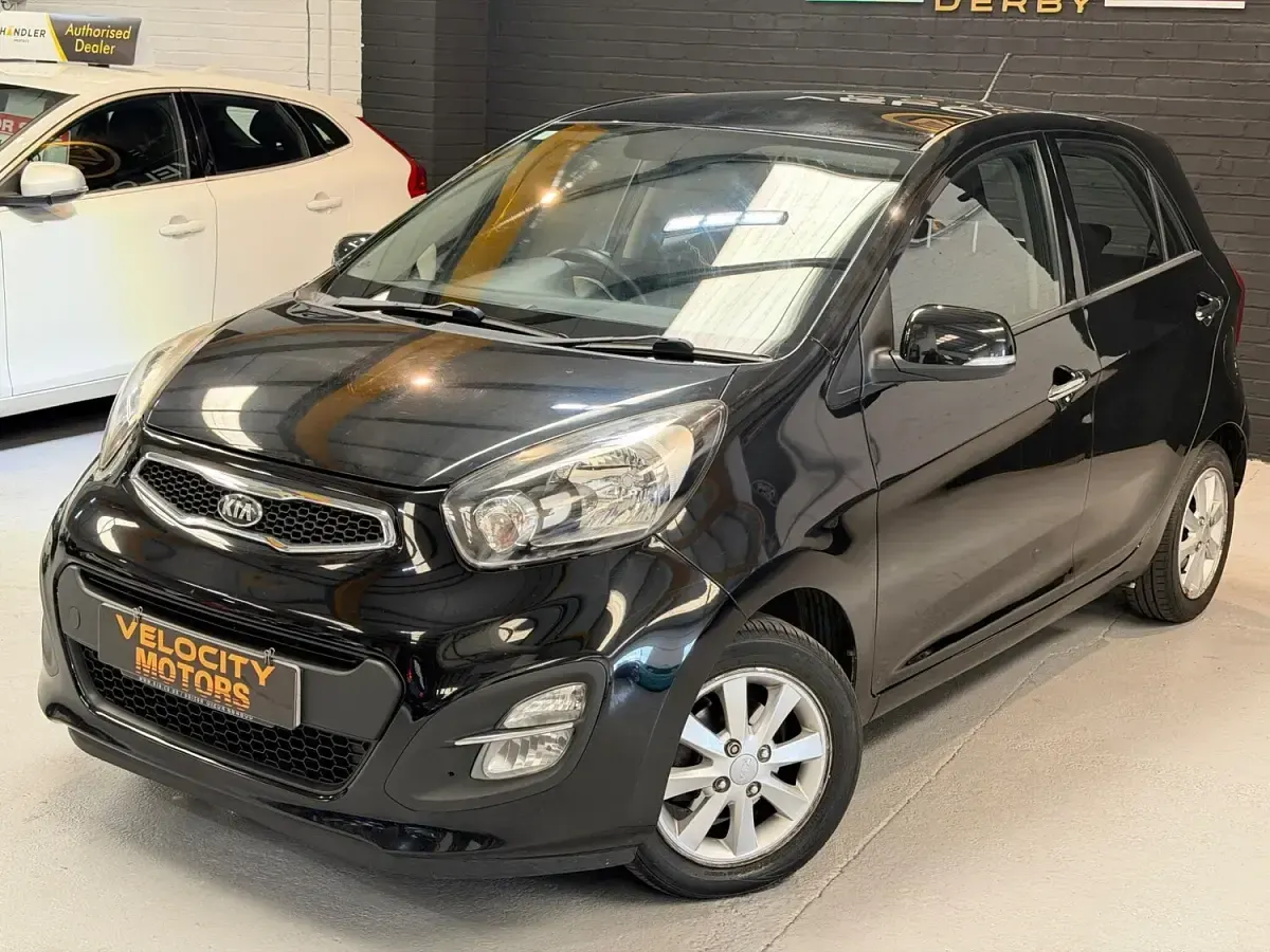Used Kia Picanto 84 HP (61 kW) 2012 Black Hatchback
