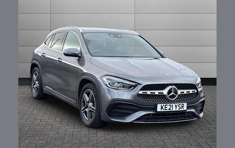 Used Mercedes GLA200 AMG Line Premium 161 HP (118 kW) 2021 Grey SUV