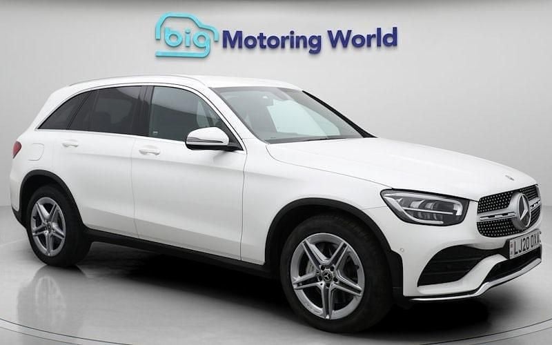 Used 2022 Mercedes 220 AMG line Estate | £22,600 (Super price) - Image 1/4