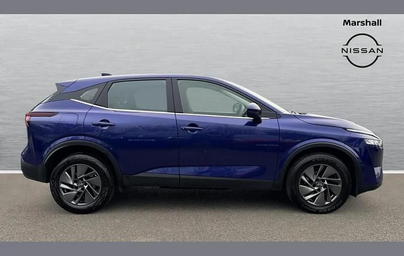 Used Nissan Qashqai Acenta Premium 155 HP (114 kW) 2023 Blue SUV