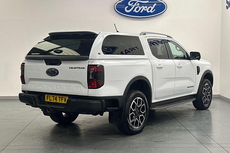 Used Ford Ranger Wildtrack 240 HP (176 kW) 2026 White Pickup