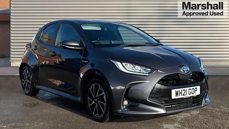 Grey Used 2021 Toyota Yaris Hybrid Design | £16,580 (Super price) - Image 1/4